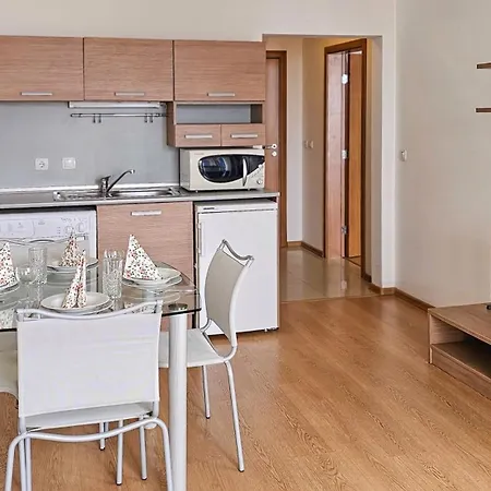 Excelsior Sunny شقة *