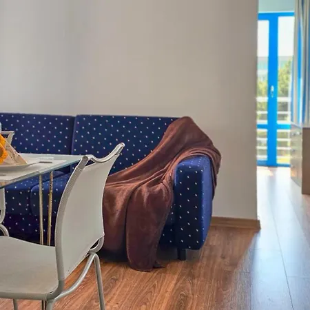 Excelsior Sunny ساني بيتش