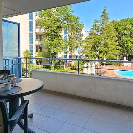 Excelsior Sunny Апартамент