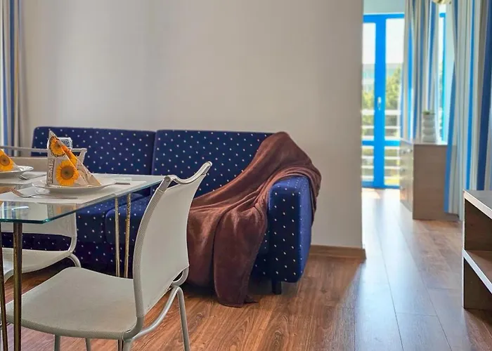 Excelsior Sunny サニービーチ