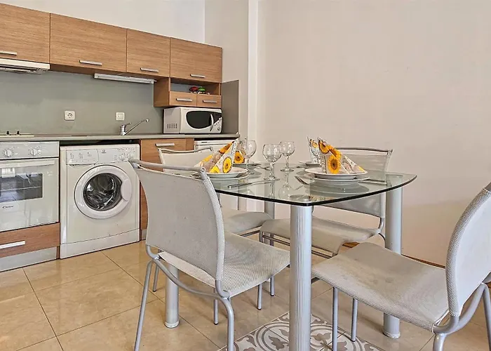 Excelsior Sunny * サニービーチ